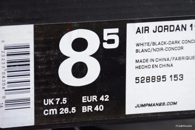 Air mens 11 Low Retro Black 